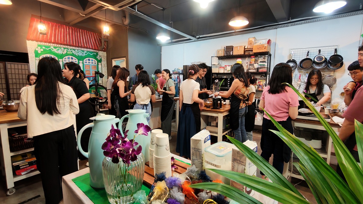 Pandan Party: Local Dessert Making
